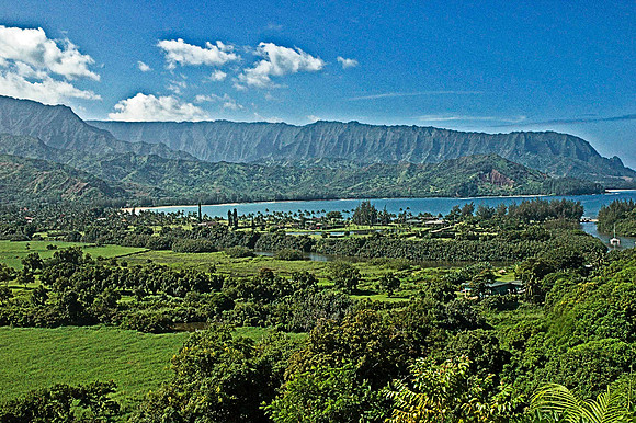 LOOKING TOWARDS HANALEI FROM PRINCEVIOOE