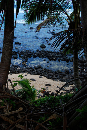 PALI  KE KEKUA BEACH